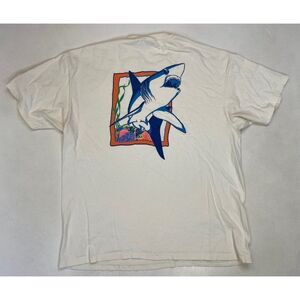 VINTAGE Shark T-457 Graphic T-shirt Men XL White Short Sleeve
